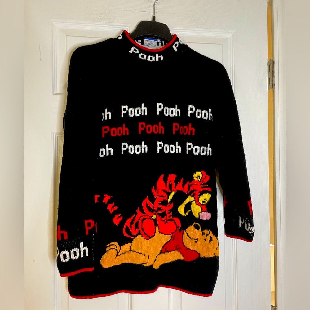 POOH vintage Pooh and Tigger sweater